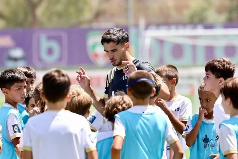 Diaz Leads ‘Mentalidad Brahim' Camp in Málaga