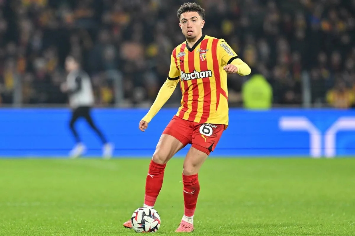 Lens Reject Roma's Offer for Neil El Aynaoui