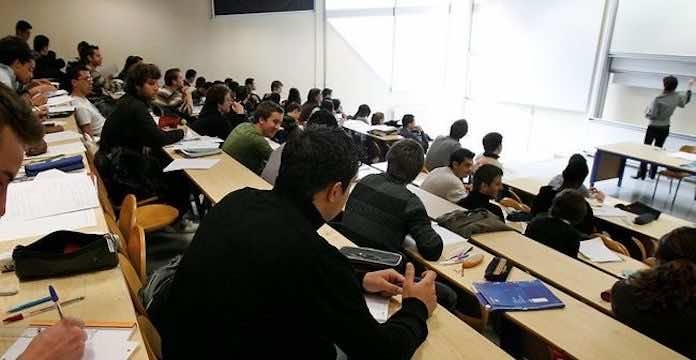 Moroccan Universities to Introduce Arabic in Science, Engineering, and Medicine