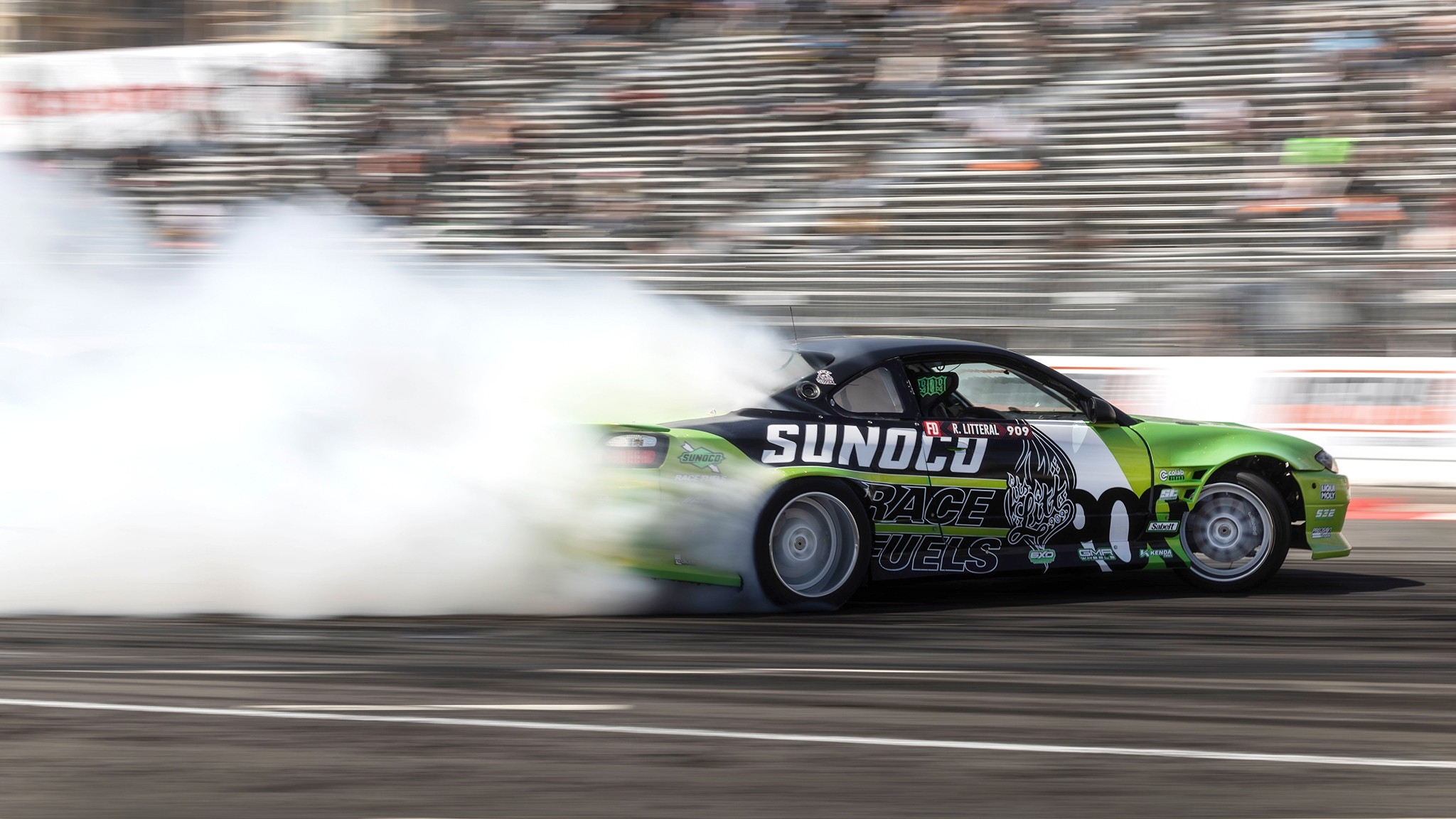 5 Things You Missed at Formula D's Tire-Smoking 2025 Long Beach Event