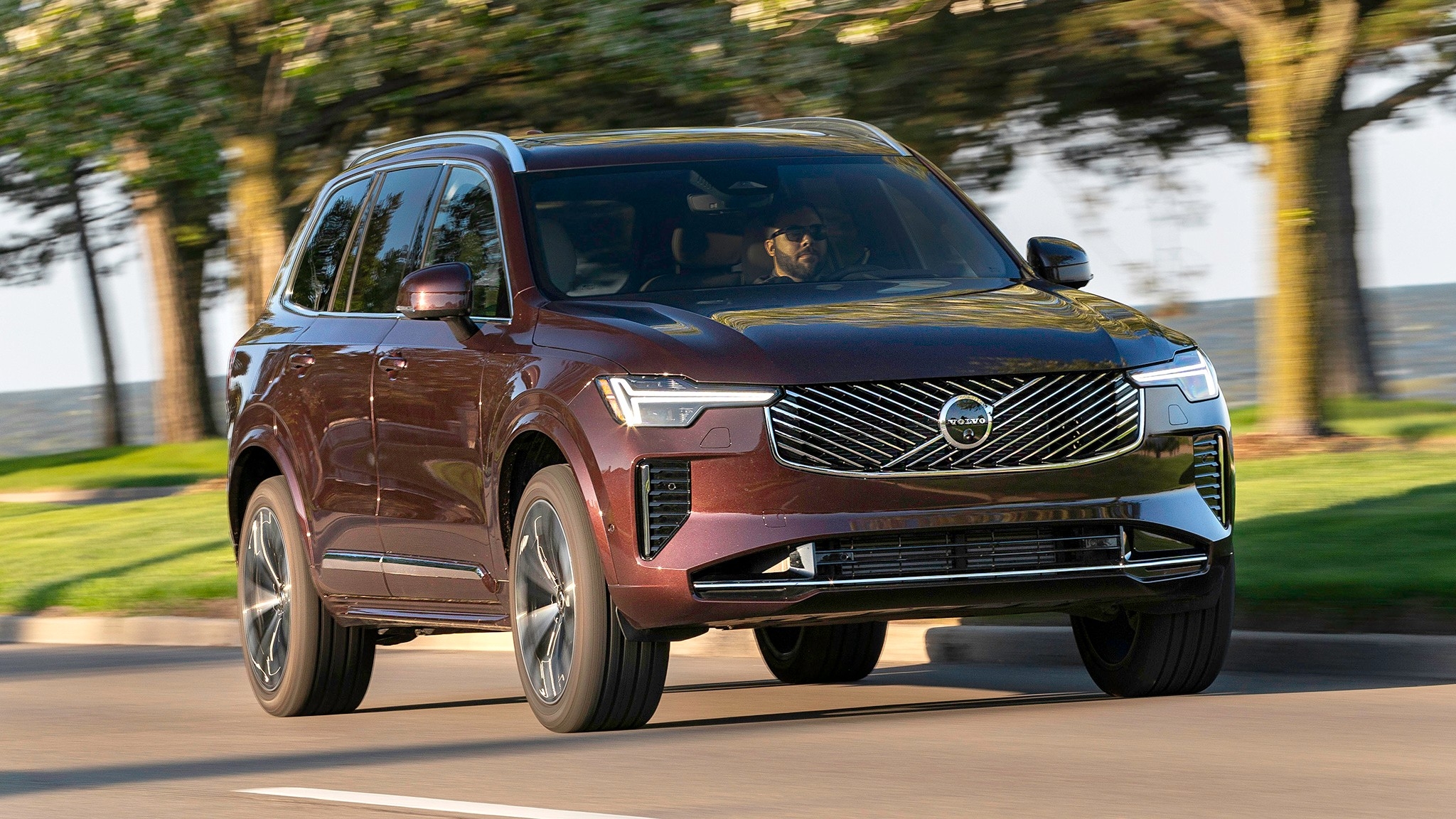 2025.5 Volvo XC90 T8 AWD First Test: Simpler, Swifter, Better