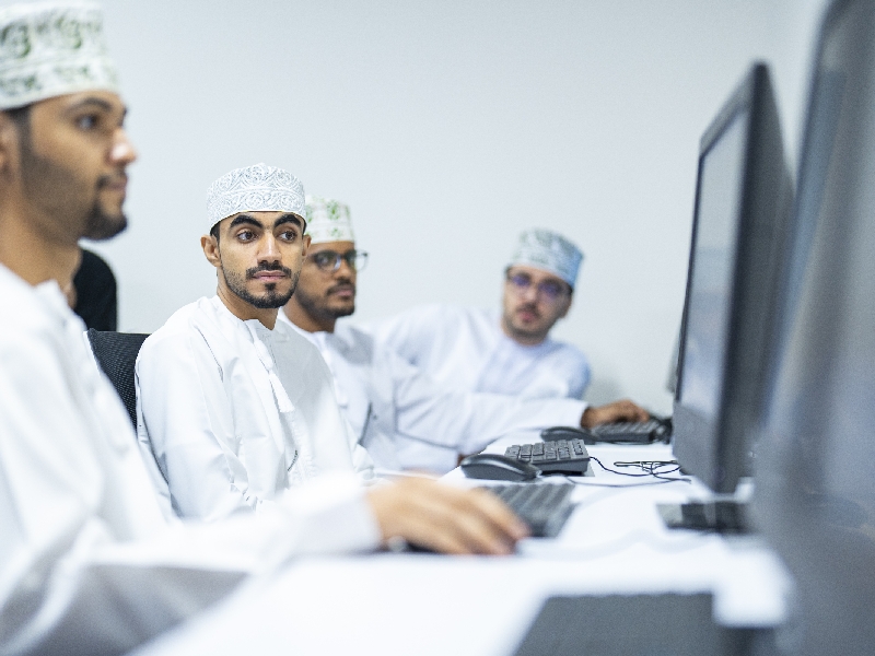 MTCIT expands digital competency training for youth in Oman