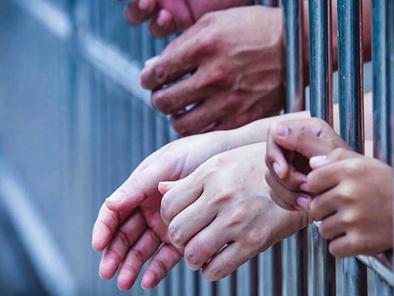 Fak Kurbah helps release 999 individuals in Oman