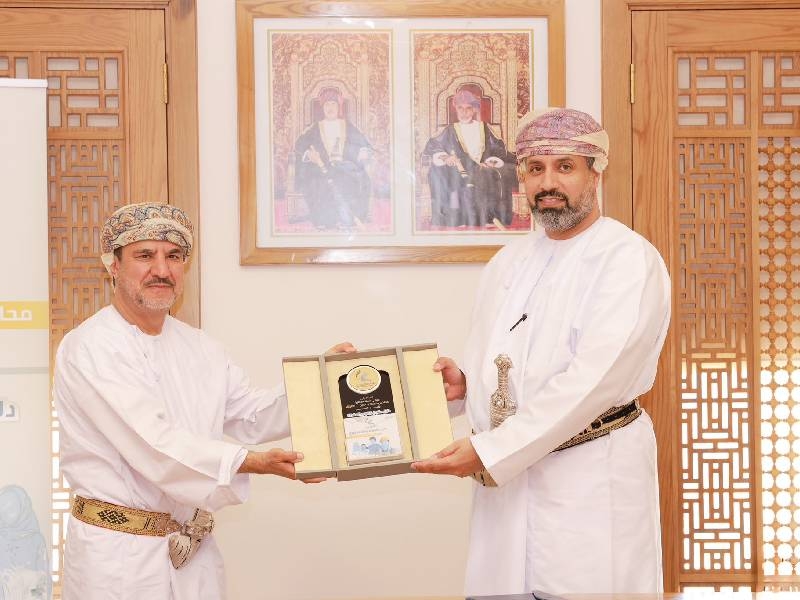 OHRC launches guide to boost legal compliance in Oman