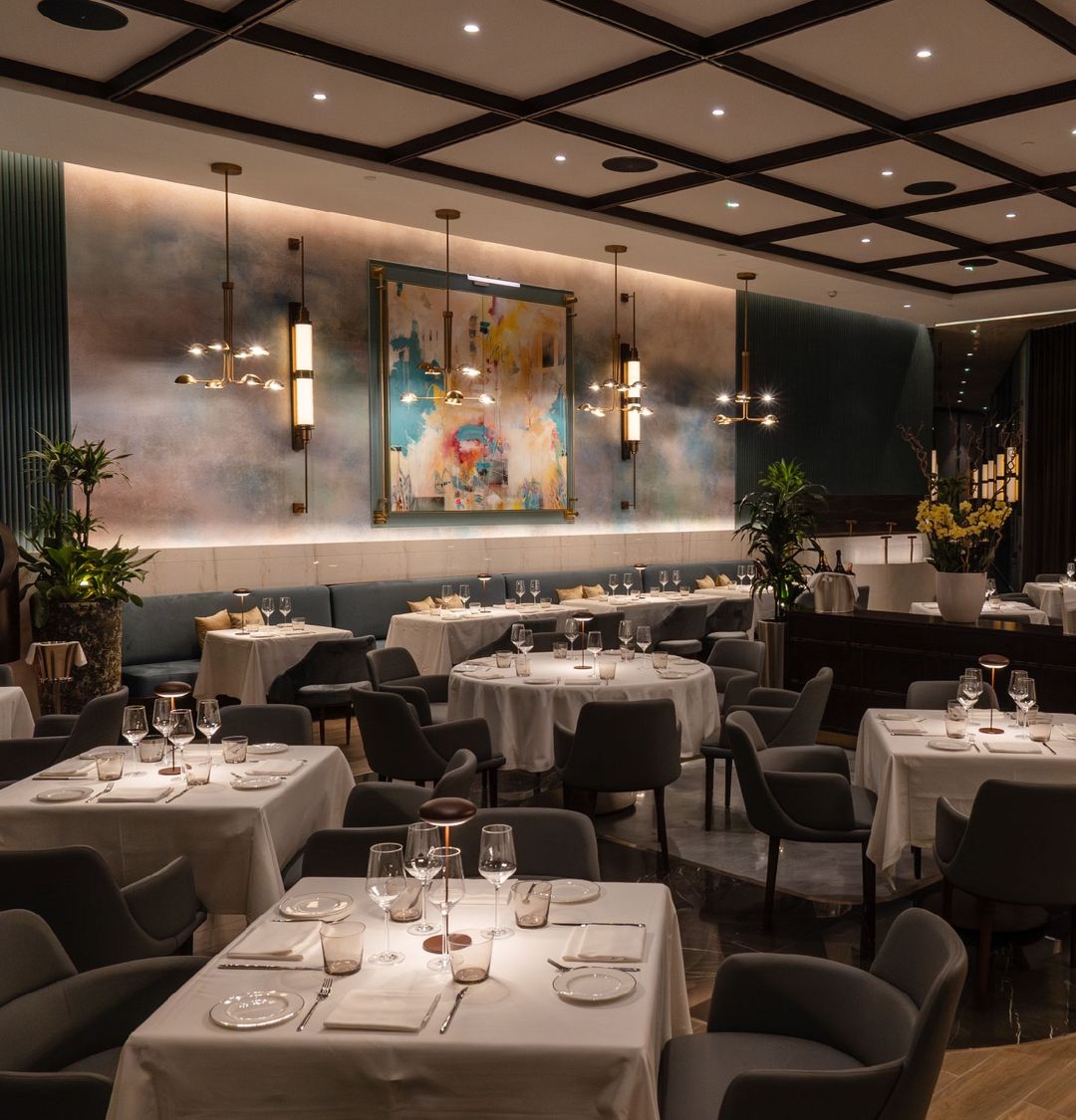 ROBERTO'S MUSCAT UNVEILS AN EXCLUSIVE FOUR HANDS DINNER WITH CHEFS GIANDONATO TAFURI AND FLORIN RESMERITA