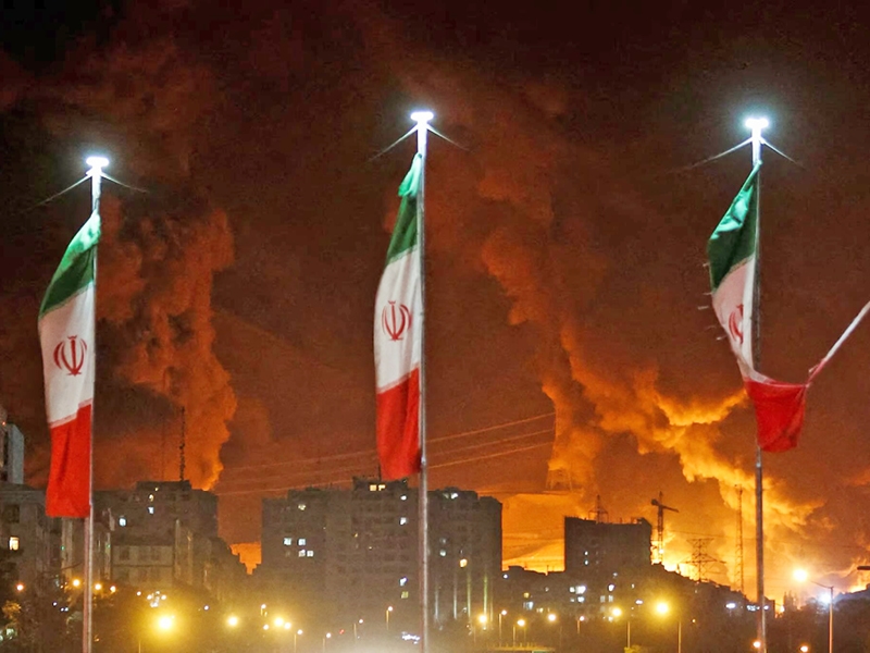 Iranian expats anxious about kin back home