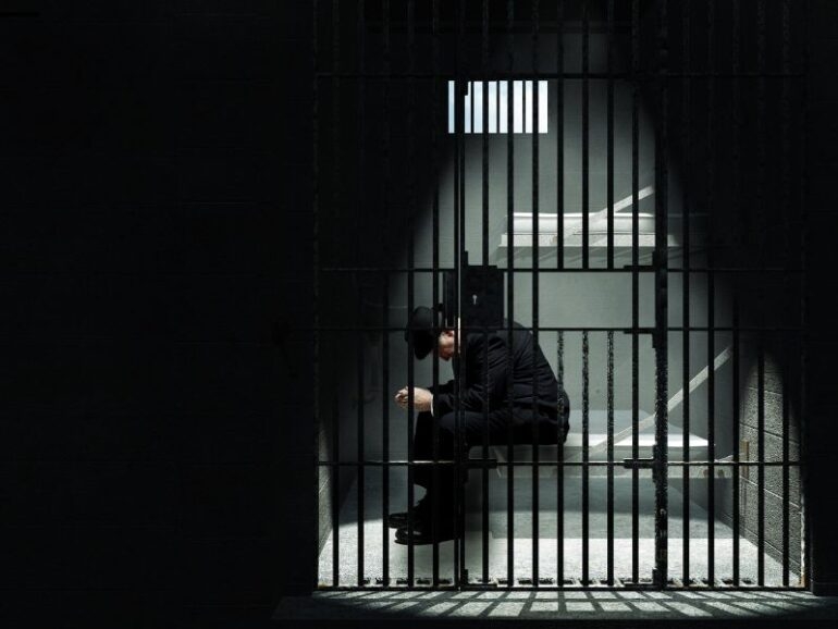 Nakhal court jails expat business owner over failure to fulfil contract