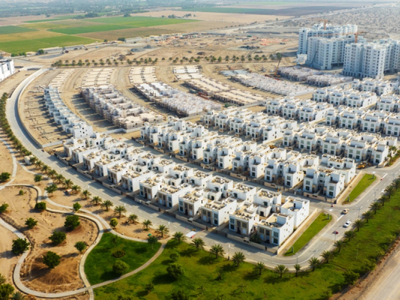 Real estate deals fall 10% to RO1.1bn in Oman