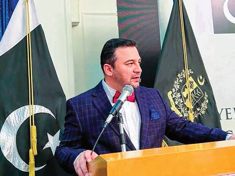 Pakistan expatriate named IHRM president in Oman