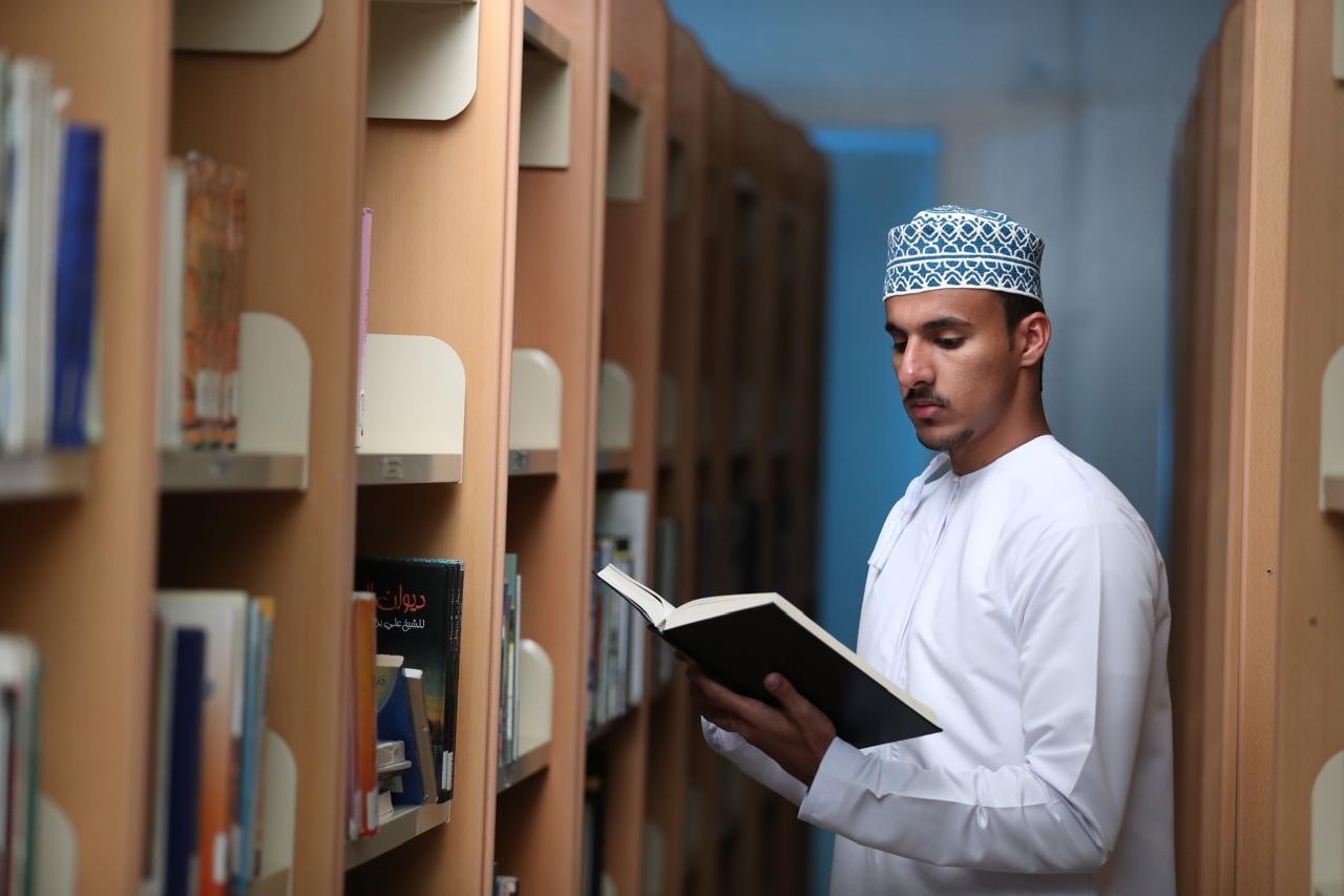 University of Nizwa launches first short story creativity competition