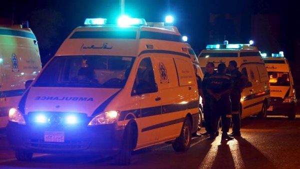 مصرع شخصين وإصابة 2 آخرين في حادث بطريق أبوسمبل جنوب أسوان