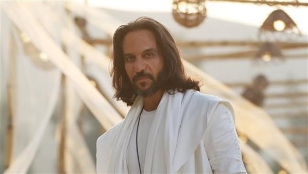 ابتهاجًا بموسم الحج.. بهاء سلطان يطرح أغنية جد الحسين بمشاركة محمد السيسي