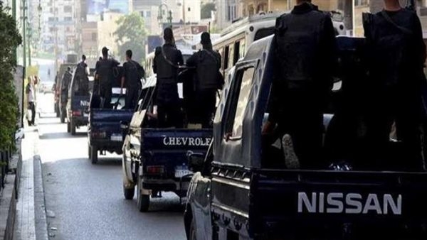 مصرع عنصرين إجراميين وضبط آخرين بحوزتهم مخدرات بـ54 مليون جنيه