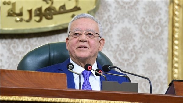 البرلمان يقر بطلان أى اتفاق ينتقص من حقوق العمال بقانون العمل الجديد
