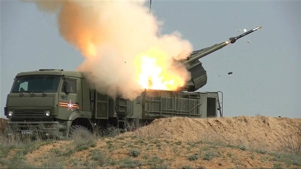 ليلة عصيبة.. روسيا تهاجم أوكرانيا بـ 250 طائرة مسيرة و14 صاروخًا باليستيًا
