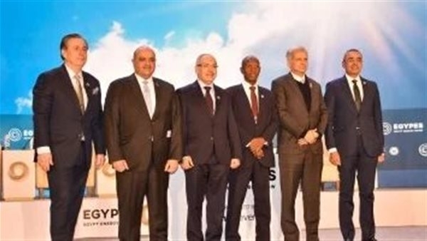 أمين أوابك: النفط والغاز يلعبان دورا هاما في مزيج الطاقة العالمي