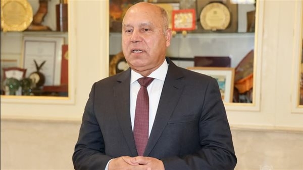 كامل الوزير: لا يوجد مصنع في مصر لتصنيع إطارات السيارات الملاكي.. فيديو