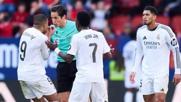 الاتحاد الإسباني يبرئ الحكم مونويرا بعد اتهامه في تضارب المصالح