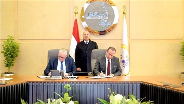 وزير النقل يشهد توقيع مذكرة تفاهم مع شركة دنماركية لدعم إعادة التدوير المسؤول للسفن