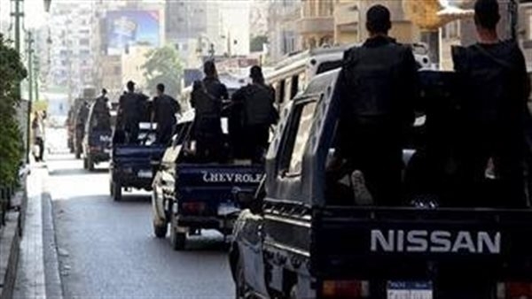 القبض على عاملين لسرقتهما 100 ألف جنيه من مطعم بالهرم