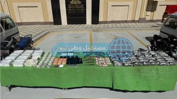 الداخلية تضبط 10 تجار مخدرات بمضبوطات تقدر بـ 10.5 مليون جنيه