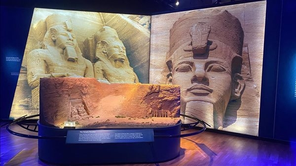 خبير أثري: معرض «رمسيس وذهب الفراعنة» المقام في طوكيو يضم 180 قطعة نادرة