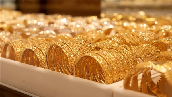 تحرك مفاجئ في أسعار الذهب.. «نبيع ولا نشتري؟»