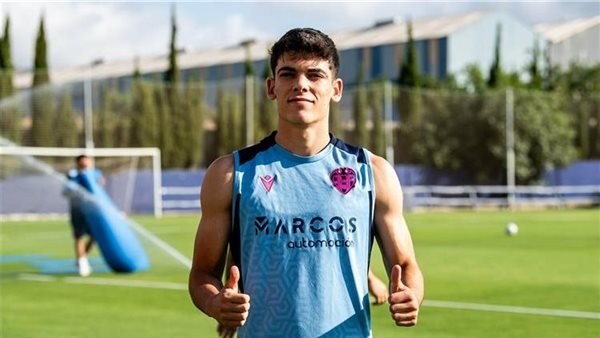 برشلونة يطلب 8 ملايين يورو للاستغناء نهائيا عن فالي