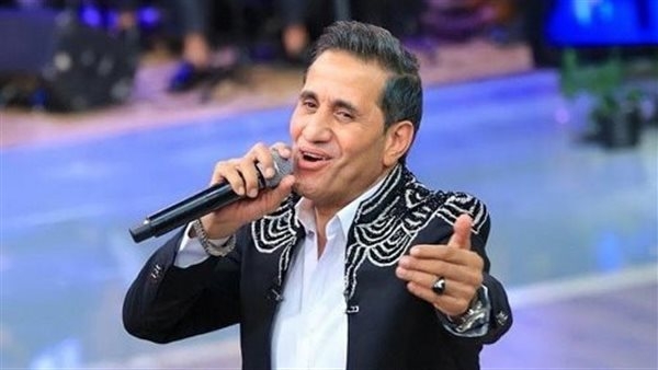 أحمد شيبة يعبّر عن سعادته بنجاح أغنيته الجديدة "أنا مش تمام"