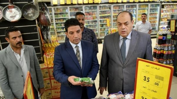 استعدادات مكثفة لاستقبال عيد الفطر المبارك بسوهاج