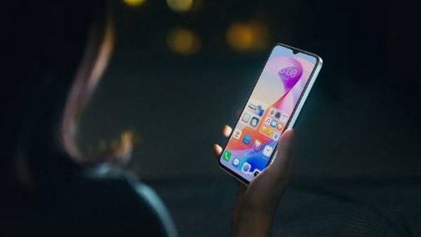 «الفرصة الأخيرة».. وقف تشغيل الهواتف المهربة على شبكات المحمول