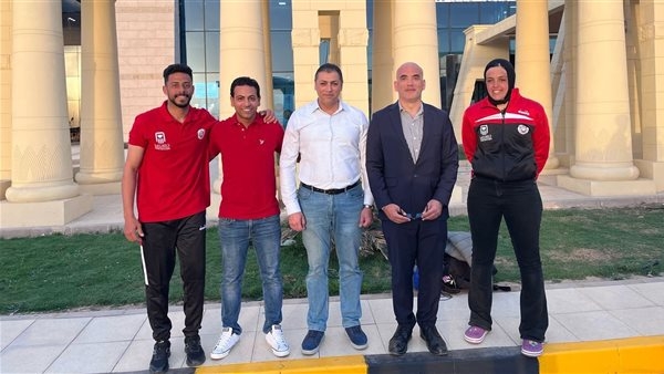 شريف القماطي و سلامة يستقبلان بعثة منتخب مصر للتجديف الشاطئي عقب إنجاز بطولة قبرص