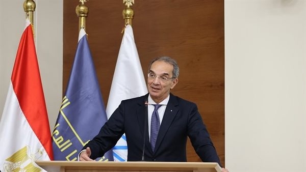 وزير الاتصالات: أرقام قومية للعقارات وطباعتها على إيصالات الكهرباء