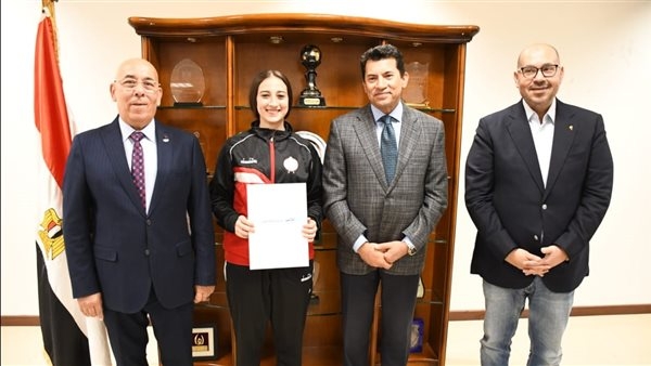 وزير الرياضة يكرم أبطال منتخبات الكاراتيه بعد التتويج في بطولات العالم والدوري العالمي