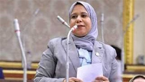 «دقيقة حداد على روحها».. رئيس «النواب» يعلن خلو مقعد النائبة رقية الهلالي