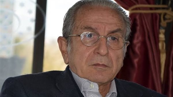قصة حب مع السندريلا.. محطات مضيئة في مشوار المخرج علي بدرخان في عيد ميلاده