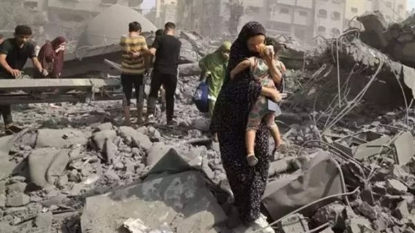 الدفاع المدني في غزة: قصف هو الأعنف منذ بدء العدوان وتهديدات بإخلاء مراكز الإيواء