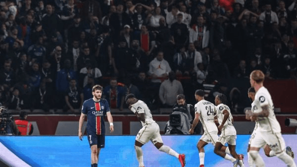 بمشاركة عبدالمنعم.. نيس يكبد باريس سان جيرمان الخسارة الأولى في الدوري الفرنسي