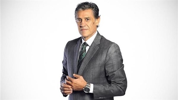 زكريا ناصف نجم الأهلي السابق يحتفل اليوم بعيد ميلاده الـ65