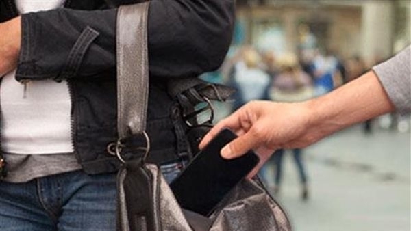 اعترافات تفصيلية للمتهمين بسرقة هواتف المحمول بمنطقه 15 مايو