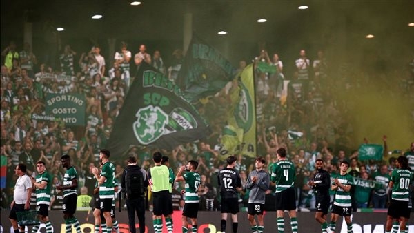 سبورتينج لشبونة يخطف لقب الدوري البرتغالي من بنفيكا في الجولة الأخيرة
