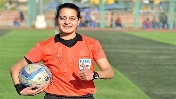شاهندة المغربي حكمًا لنهائي كأس مصر للكرة النسائية