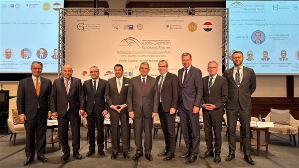 السفير المصري ببرلين: لدينا حجم عمالة شابة ماهرة تلبي احتياجات السوق الألماني