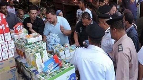 تحرير 25 قضية تموينية في حملات تفتيشية بالأقصر