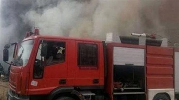 سيطرة كاملة على حريق معرض أثاث في أكتوبر دون وقوع إصابات