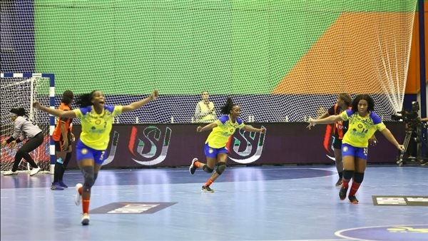 سيدات بترو أتلتيكو يتأهل لمواجهة الأهلي في نهائي كأس الكؤوس الإفريقية لليد