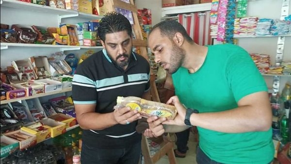 ضبط 17 طن أغذية فاسدة في حملات رقابية بالغربية