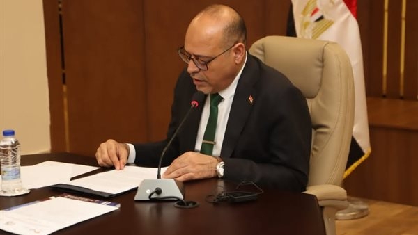 وزير العمل يعلن موعد اجازتي رأس السنة الهجرية وذكرى ثورة 30 يونيو للعاملين بالقطاع الخاص