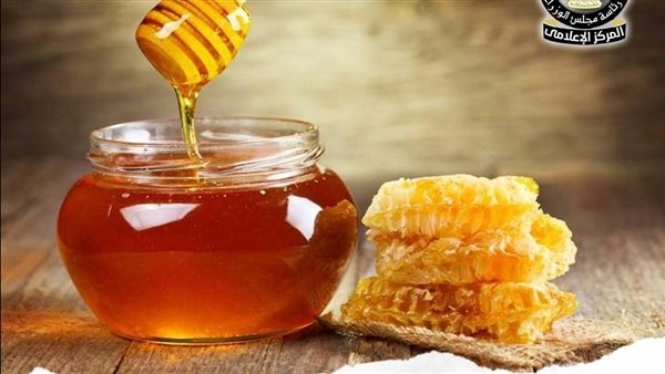 نصائح مهمة للتعرف على العسل المغشوش.. تعرف عليها