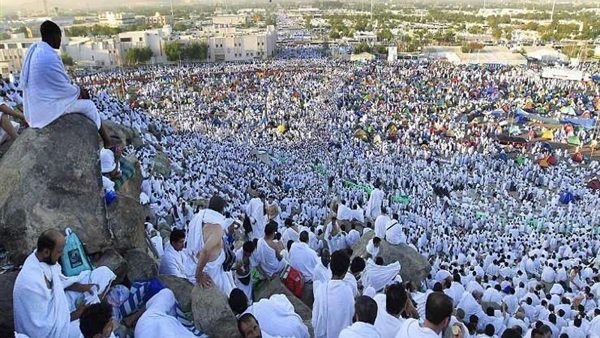 ضيوف برنامج خادم الحرمين الشريفين للحج والعمرة يغادرون مشعر منى بعد إتمام مناسكهم